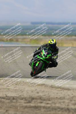 media/Jun-14-2025-Lets Ride (Sat) [[c36d48699a]]/B Group/1120am (Grapevine)/